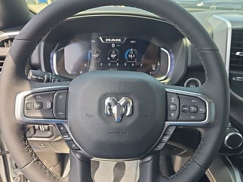New 2026 RAM 1500 Big Horn AWD/4WD image 11