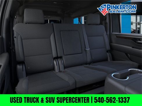 New 2025 Chevrolet Suburban LS image 17