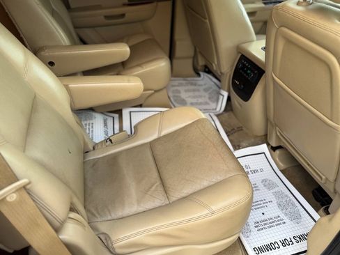 Used 2013 Chevrolet Tahoe LTZ AWD/4WD image 19