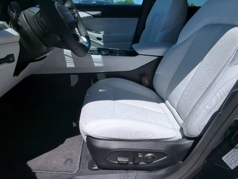 New 2026 Jeep Cherokee Laredo AWD/4WD image 10