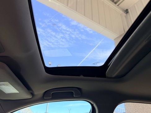 Used 2014 Honda Crosstour EX-L image 16