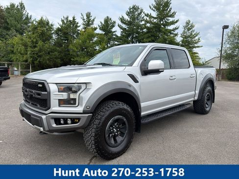 Used 2018 Ford F150 Raptor w/ Equipment Group 802A Luxury AWD/4WD image 1