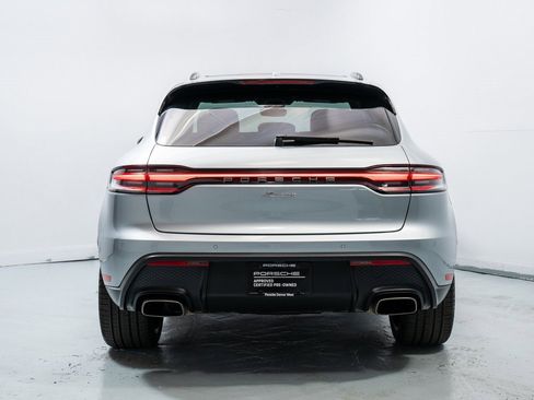 Used 2024 Porsche Macan image 6