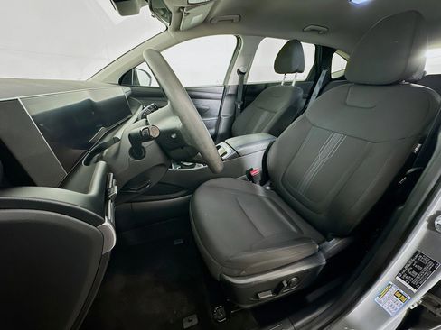 Used 2025 Hyundai Tucson SEL image 13