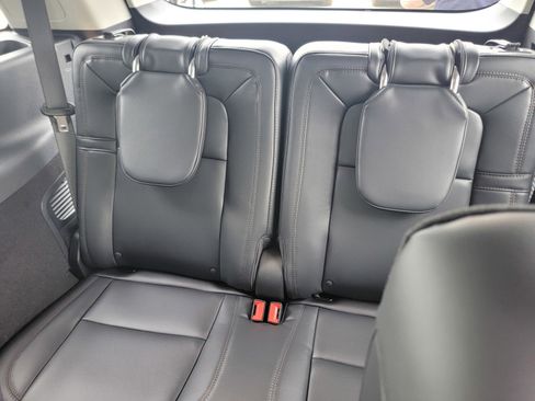 New 2026 Lincoln Aviator Reserve w/ Luxury Package image 11