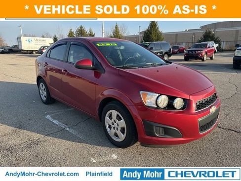 Used 2014 Chevrolet Sonic LS image 3