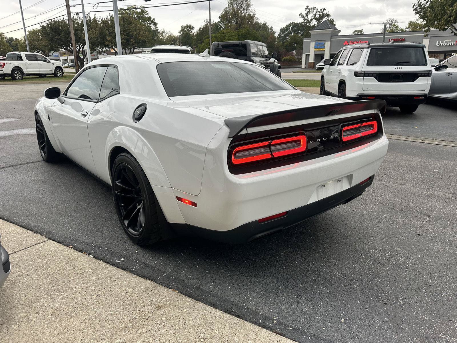 Used 2020 Dodge Challenger SRT Hellcat Redeye RWD image 6