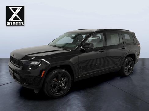 Used 2023 Jeep Grand Cherokee L Laredo AWD/4WD image 1