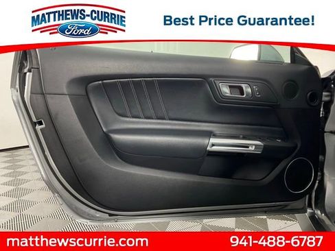 Used 2022 Ford Mustang Premium image 15