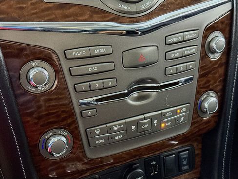 Used 2020 Nissan Armada SL w/ Premium Package image 19