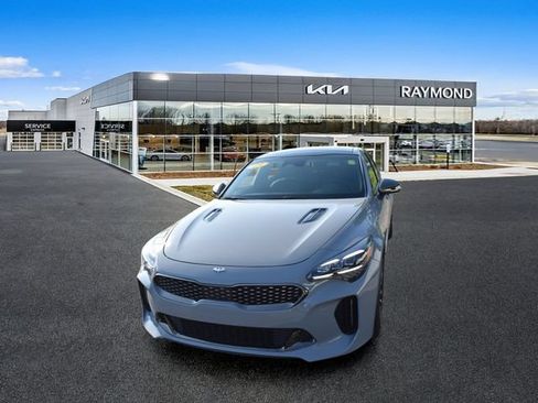 Used 2023 Kia Stinger GT-Line w/ Sun & Sound Package AWD/4WD image 7