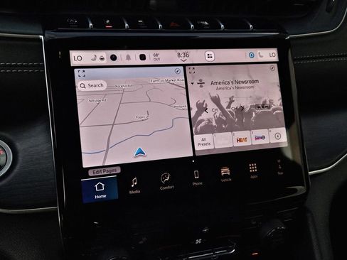 New 2025 Jeep Grand Cherokee Limited AWD/4WD image 18