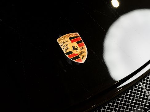 Certified 2019 Porsche 911 GT3 RS RWD image 28