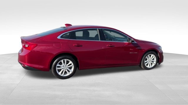 Used 2018 Chevrolet Malibu LT FWD image 8