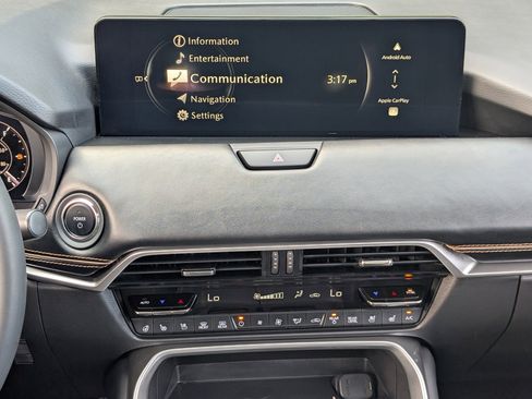 Used 2025 MAZDA CX-70 Plug-In Hybrid w/ Premium Plus AWD/4WD image 26