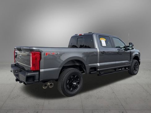 Used 2026 Ford F250 XL w/ STX Appearance Package image 4
