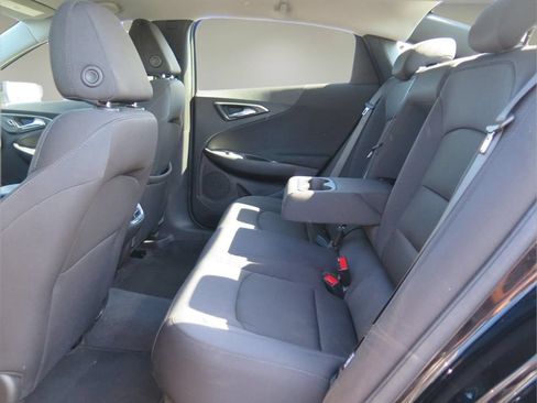 Used 2025 Chevrolet Malibu LT FWD image 23