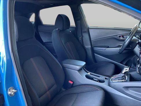 Used 2022 Hyundai Kona N Line w/ Tech Package FWD image 9
