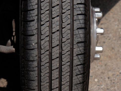 Used 2017 Ford F350 XL w/ Power Equipment Group image 36