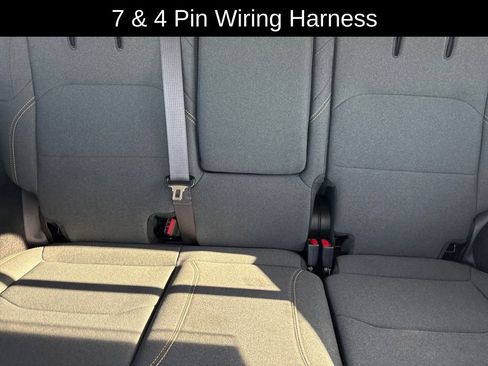 Certified 2025 Jeep Wrangler Willys 4xe image 33