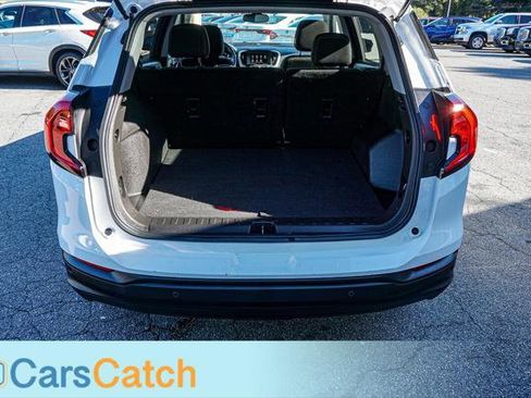 Used 2022 GMC Terrain SLE image 43