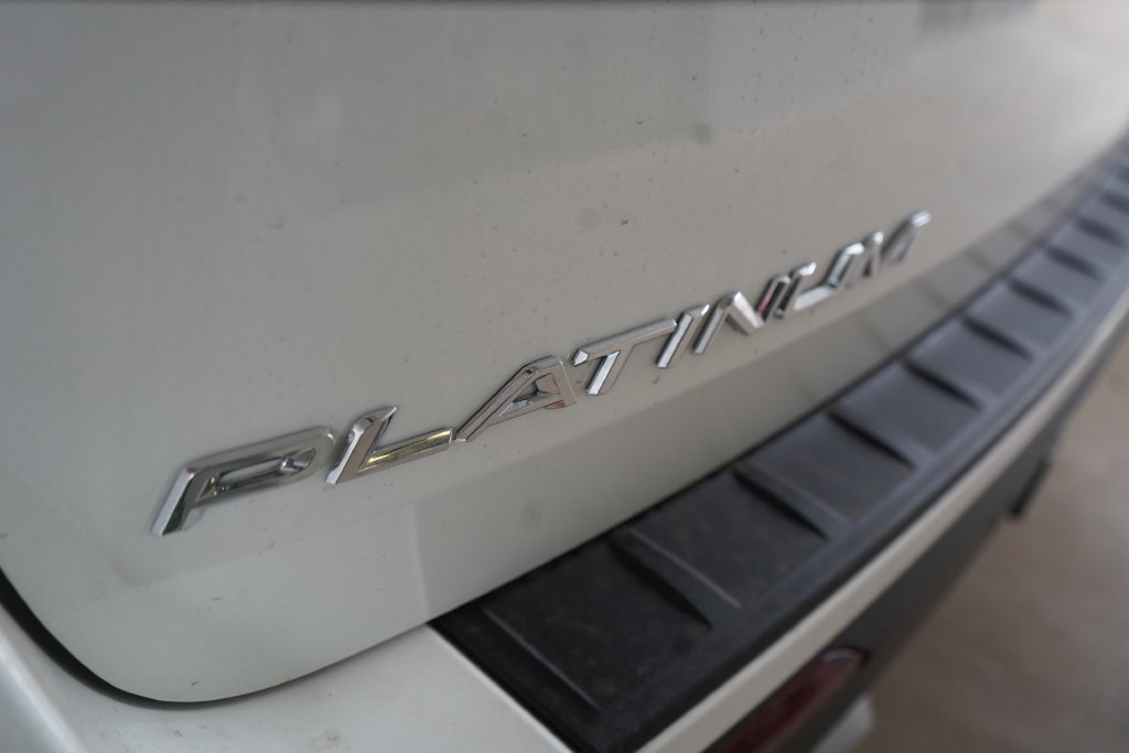 New 2027 Ford Explorer Platinum RWD image 8