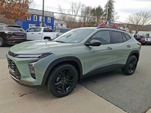 New 2026 Chevrolet Trax ACTIV image 3