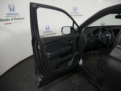 Used 2016 Honda Pilot EX-L image 27