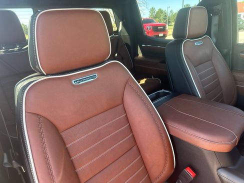 Used 2024 GMC Sierra 1500 Denali Ultimate AWD/4WD image 28