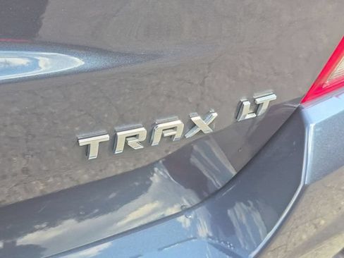 Used 2018 Chevrolet Trax LT FWD image 9