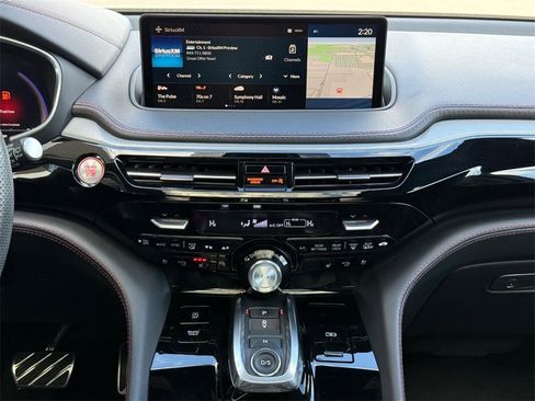 Used 2022 Acura MDX A-Spec image 12