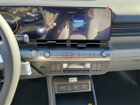 New 2025 Hyundai Kona SEL image 12