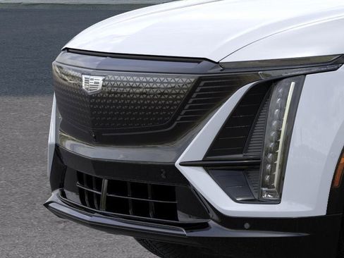 New 2026 Cadillac Lyriq Premium Sport w/ LPO, Floor Liner Package AWD/4WD image 13