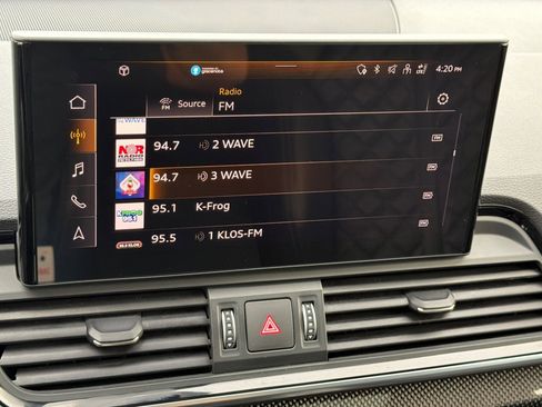 Used 2023 Audi SQ5 Prestige w/ Prestige Package image 17