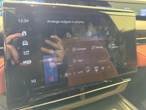 New 2024 Lincoln Nautilus Black Label w/ Jet Appearance Package (87T) image 23