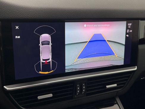 Certified 2023 Porsche Cayenne AWD/4WD image 20