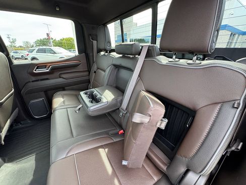 Used 2022 GMC Sierra 1500 Denali w/ Technology Package AWD/4WD image 22