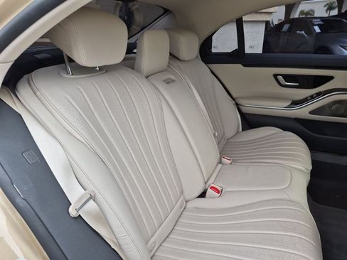 Used 2022 Mercedes-Benz S 500 4MATIC image 22