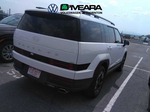 Used 2026 Hyundai Santa Fe SEL AWD/4WD image 2