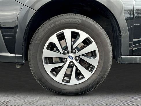 Used 2023 Subaru Outback AWD/4WD image 33