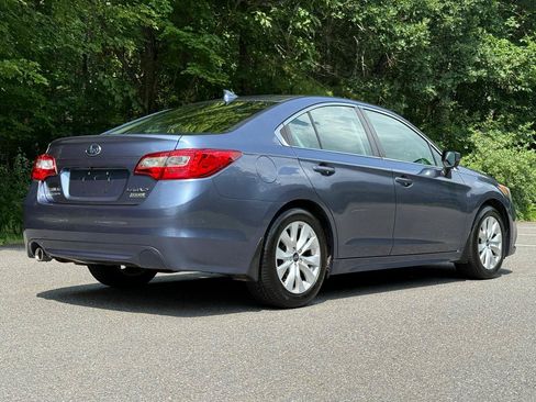 Used 2016 Subaru Legacy 2.5i Premium AWD/4WD image 3