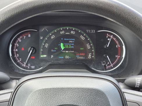 Used 2024 Toyota RAV4 XLE FWD image 16