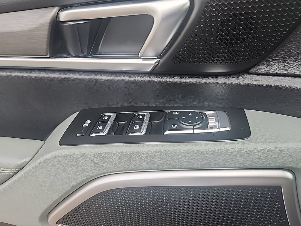 Certified 2023 Kia Telluride EX X-Line AWD/4WD image 26