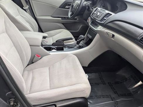 Used 2015 Honda Accord EX image 20