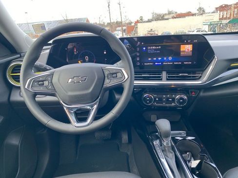 New 2026 Chevrolet Trax ACTIV w/ Driver Confidence Package FWD image 13
