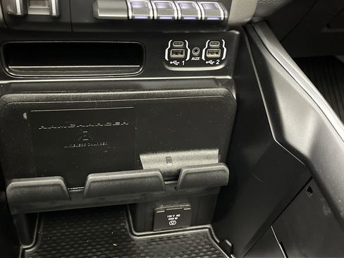 Used 2021 RAM 1500 Laramie w/ Night Edition AWD/4WD image 25