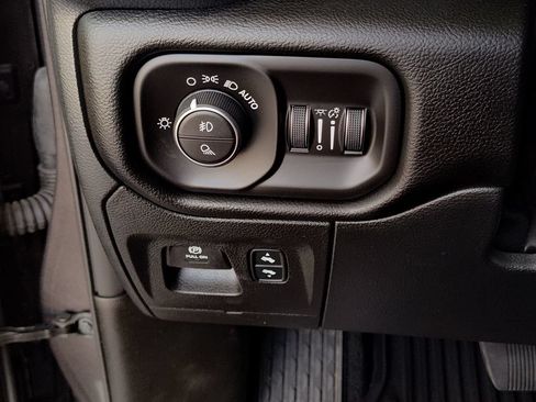 Used 2026 RAM 1500 Big Horn AWD/4WD image 24