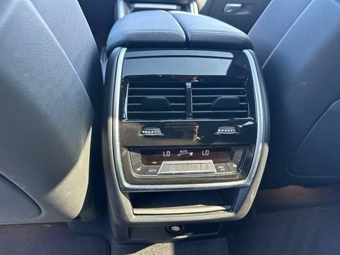 Used 2025 BMW X6 xDrive40i AWD/4WD image 16