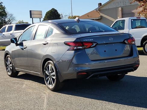 New 2025 Nissan Versa SV w/ Trunk Package image 4