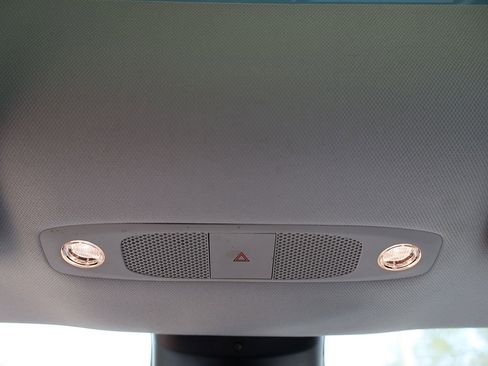 Used 2023 Tesla Model 3 Standard Range image 52